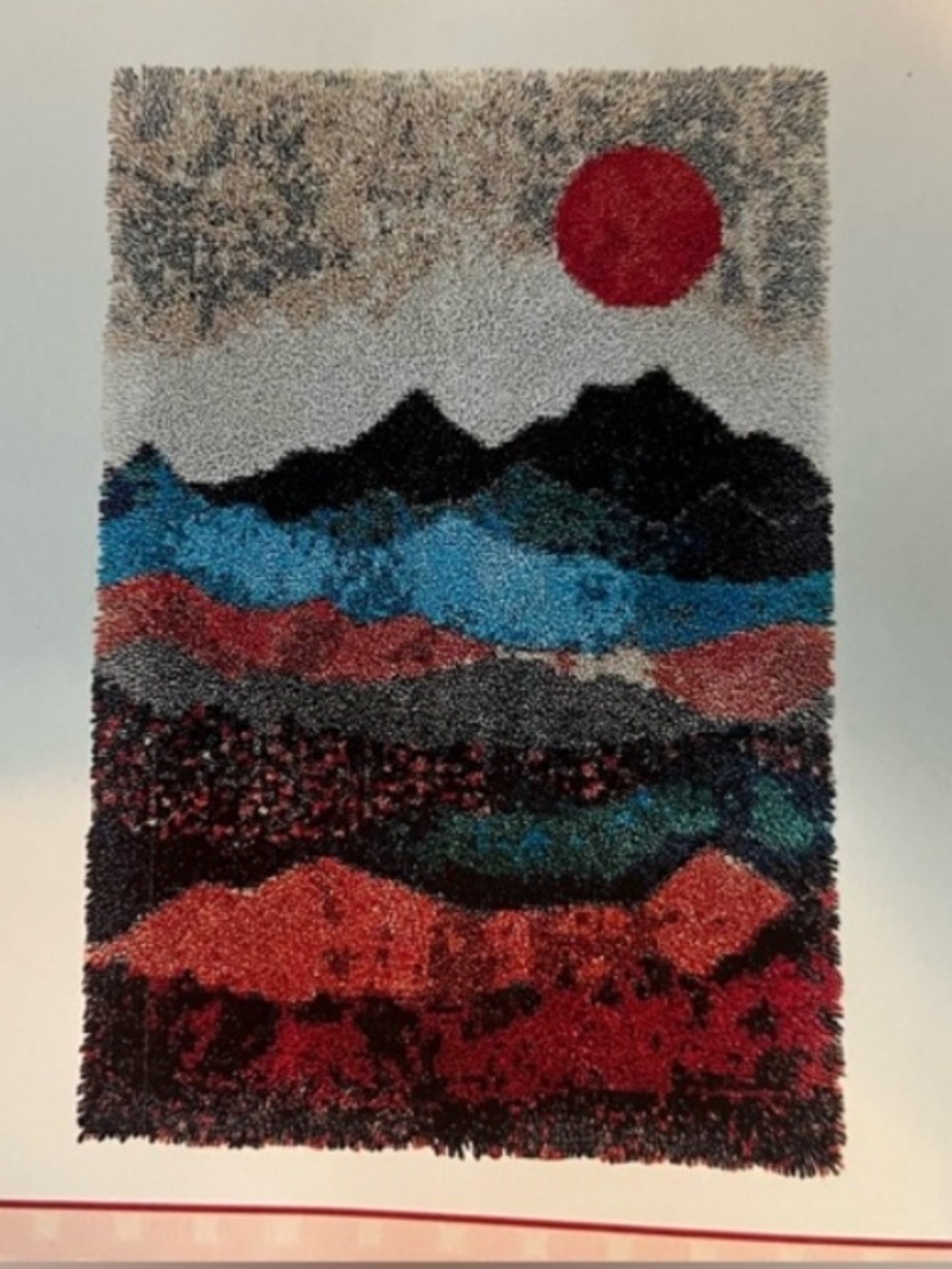 Latch Hook Kit - Multicolor Secenic Mountains